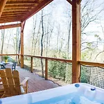 Cabane-spa Les Hauts De Monségu En Ariège