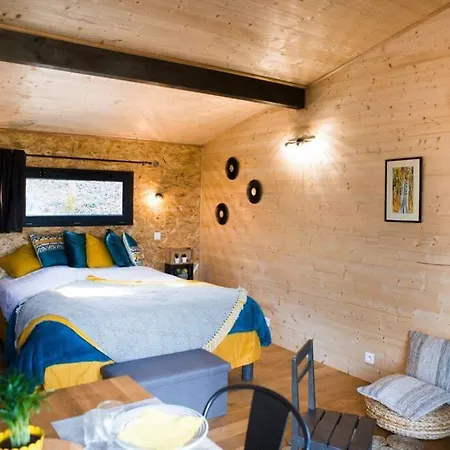 Hebergements Les Hauts De Monsegu En Ariege