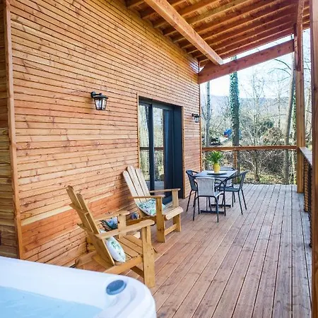 Hebergements Les Hauts De Monsegu En Ariege 샬레 *