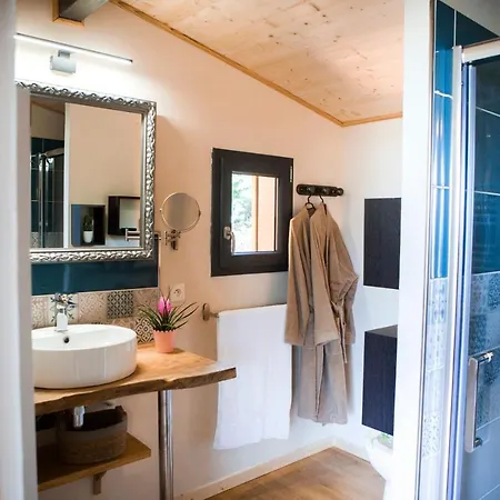 Chalet Hebergements Les Hauts De Monsegu En Ariege