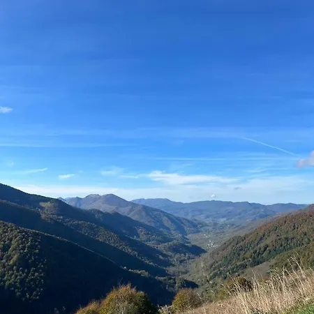 Hebergements Les Hauts De Monsegu En Ariege 샬레
